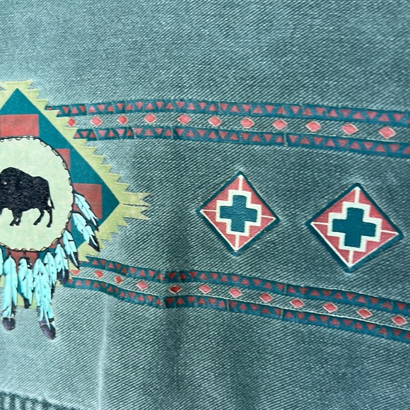 Southwest Buffalo Faded Wash Green Pocket Button Down - Picture 7 of 8